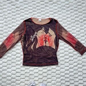 Love Amour Sheer Graphic Mesh 3/4 Sleeve Top — Brown & Red